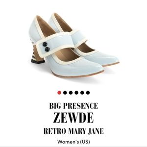 Fluevog Zewde in Blue, Size 6